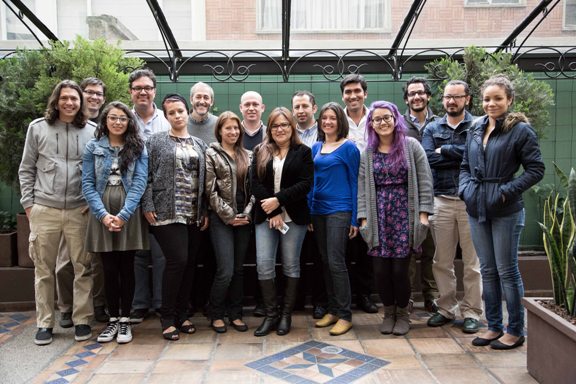 Fotografía oficial del taller con todos los participantes en el evento / Ana Vallejo-FNPI