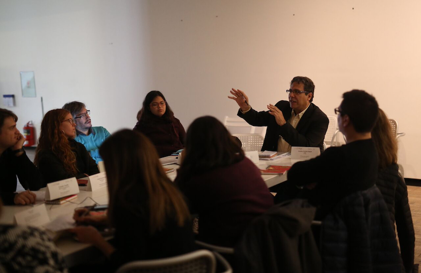 Taller de crónica periodística con Alberto Salcedo Ramos en Argentina Foto de Sebastián Pani_FNPI