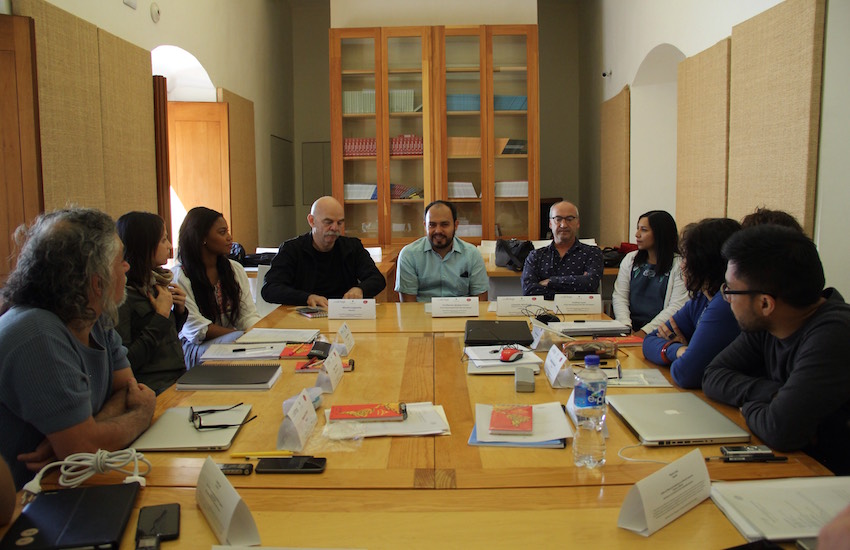 Nueve periodistas iberoamericanos se reúnen en el Taller de Libros Periodísticos durante 5 días. Foto: Jorge Luis Plata.
