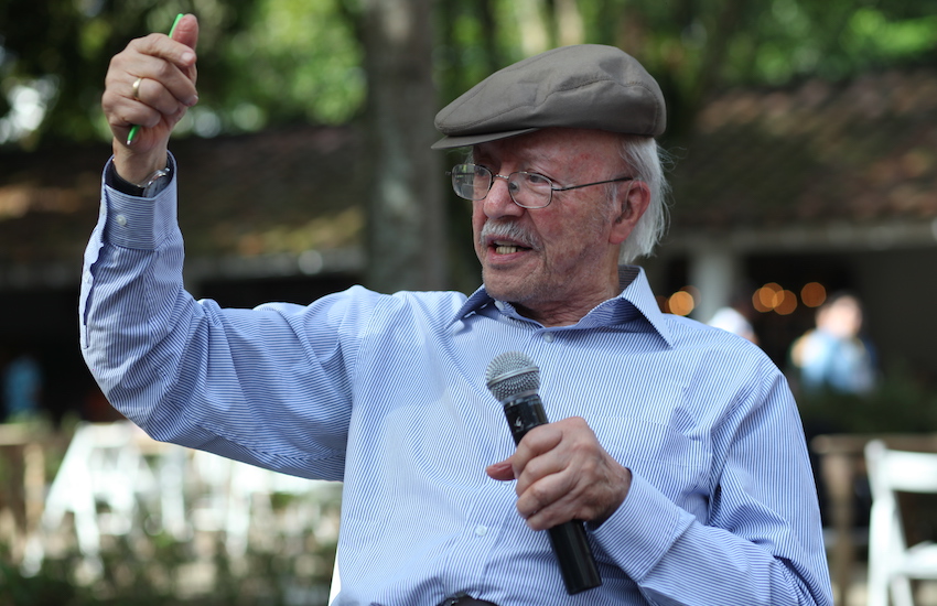 Javier Darío Restrepo (q.e.p.d.) participó por última vez el 4 de octubre de 2019 en una actividad de la Fundación Gabo durante el Festival Gabo, realizado en Medellín, Colombia. Foto: Daniel Bustamante - Fundación Gabo. Javier Darío Restrepo (q.e.p.d.) participó por última vez el 4 de octubre de 2019 en una actividad de la Fundación Gabo durante el Festival Gabo, realizado en Medellín, Colombia. Foto: Daniel Bustamante - Fundación Gabo.