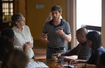 Lizza Gross, maestra del Taller de periodismo de soluciones, realizado en Cartagena, estuvo acompañada del experto invitado Gregory Scruggs –ambos miembros de la Red de Periodismo de Soluciones (SJN, por sus sigas en inglés). Foto: Emmanuel Upegui - FNPI.