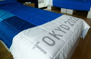 ¿En realidad las camas para los atletas en los Juegos Olímpicos Tokio 2020 fueron hechas de cartón para que los atletas no tuvieran relaciones sexuales sobre ellas?... ¡Responde nuestro quiz de noticias!
