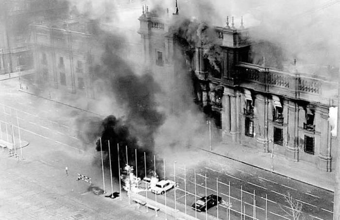 Ataque al palacio de La Moneda, 11 de septiembre, 1973. Foto: H&S Studio.