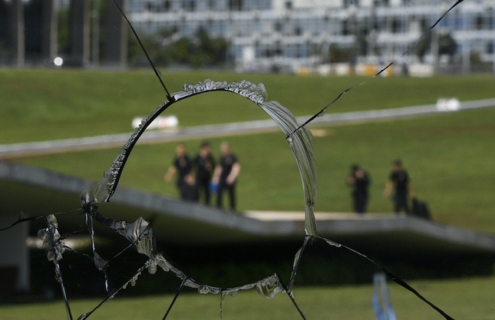 Daños tras asalto al Congreso de Brasil. Foto: Edilson Rodrigues / Agência Senado.