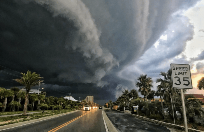 ¿Es auténtica esta fotografía del huracán Michael llegando a Florida?... ¡Responde nuestro quiz de noticias!