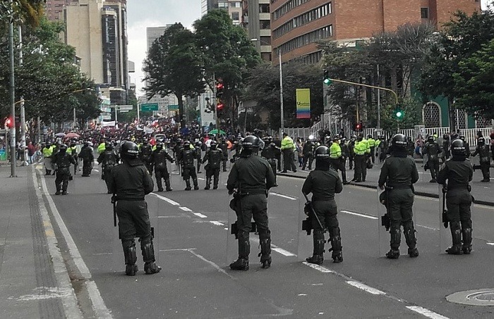 Protestas del 21N en Bogotá. Fotografía: EEIM en Wikimedia | Usada bajo licencia Creative Commons