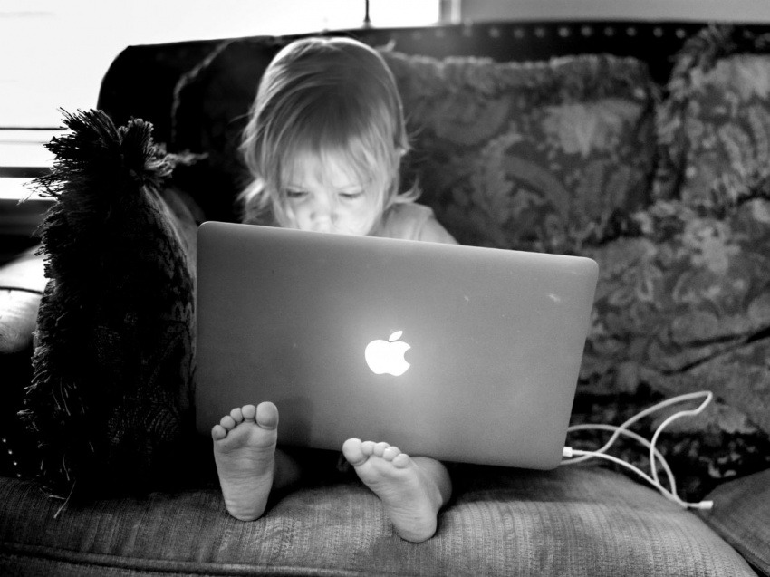 Niños en internet.