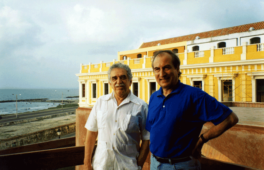 Gabriel García Márquez y Tomás Eloy Martínez.