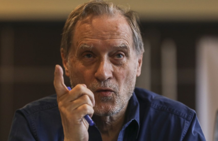 Jean-François Fogel, director de la maestría en gerencia de medios de Sciences Po en París y miembro del Consejo Rector de la Fundación Gabo. Foto: Joaquín Sarmiento / Fundación Gabo.