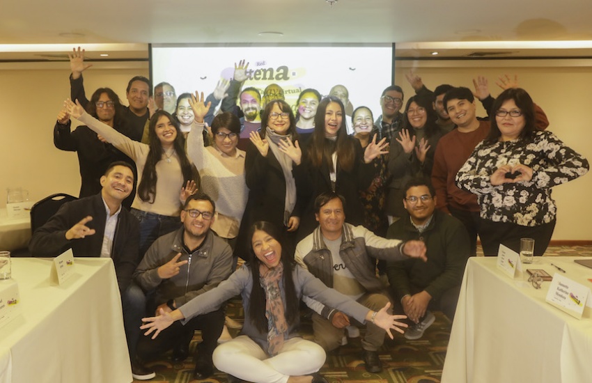 Participantes del taller 'Navegar el cambio' en Lima, Perú. Foto: Max Cabello / Fundación Gabo.