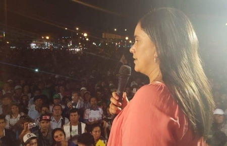 La candidata presidencial peruana Verónika Mendoza | Tomada de su perfil de Facebook