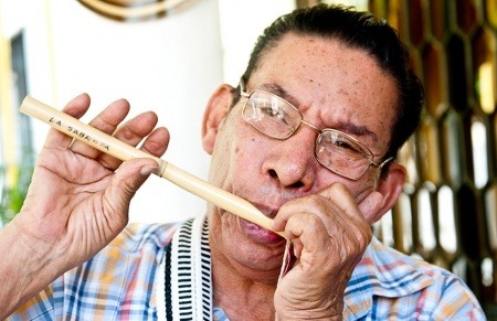 Pedro Remaya tocando la Flauta. Edwin Padilla/ Archivo FNPI
