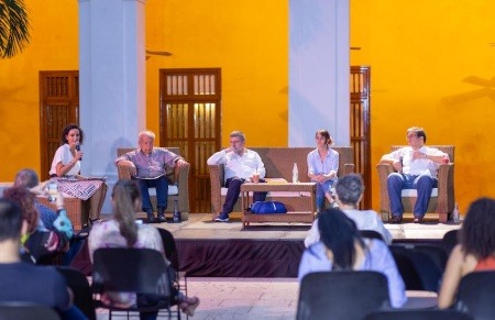 Panorama de la charla '¿Será posible comunicarnos?', que se llevó a cabo en Cartagena de Indias. 